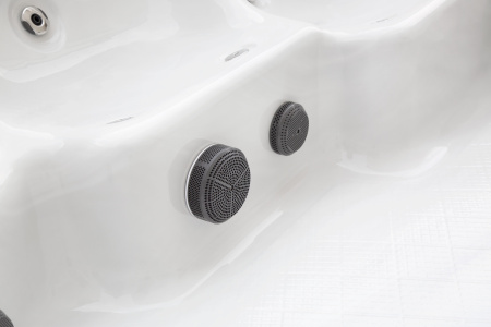 Гидромассажный спа бассейн NordicSpa Idun (Идун) Гидромассажный спа бассейн NordicSpa Idun (Идун)